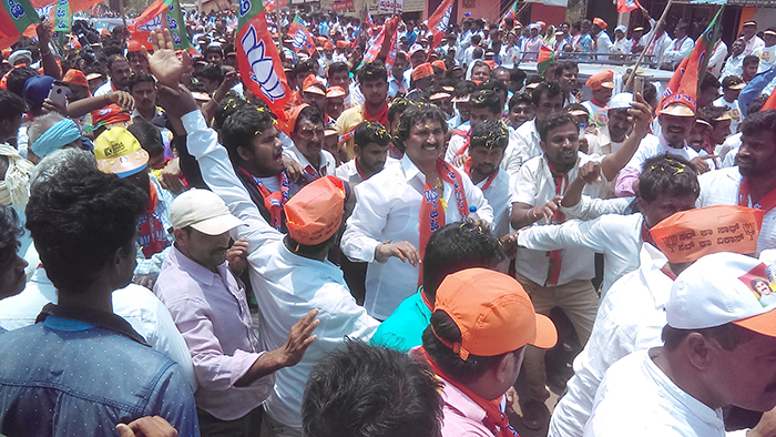 ಸೊರಬ ಕ್ಷೇತ್ರದ ಬಿಜೆಪಿ ಅಭ್ಯರ್ಥಿಯಾಗಿ ಕುಮಾರ್ ಬಂಗಾರಪ್ಪ ನಾಮಪತ್ರ ಸಲ್ಲಿಕೆ